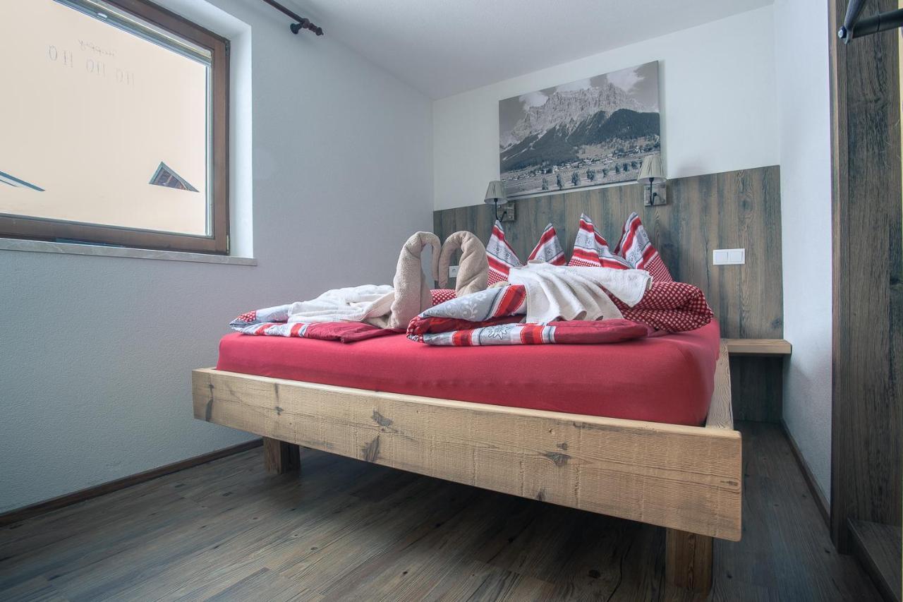 Chalet Holzerstubn Ehrwald Luaran gambar